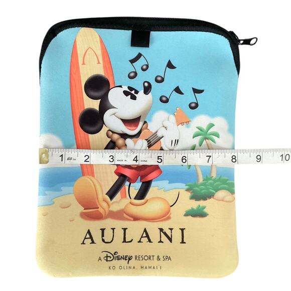 Disney Aulani Mickey Mouse Neoprene IPAD Zippered Cover EUC RARE - Picture 4 of 7